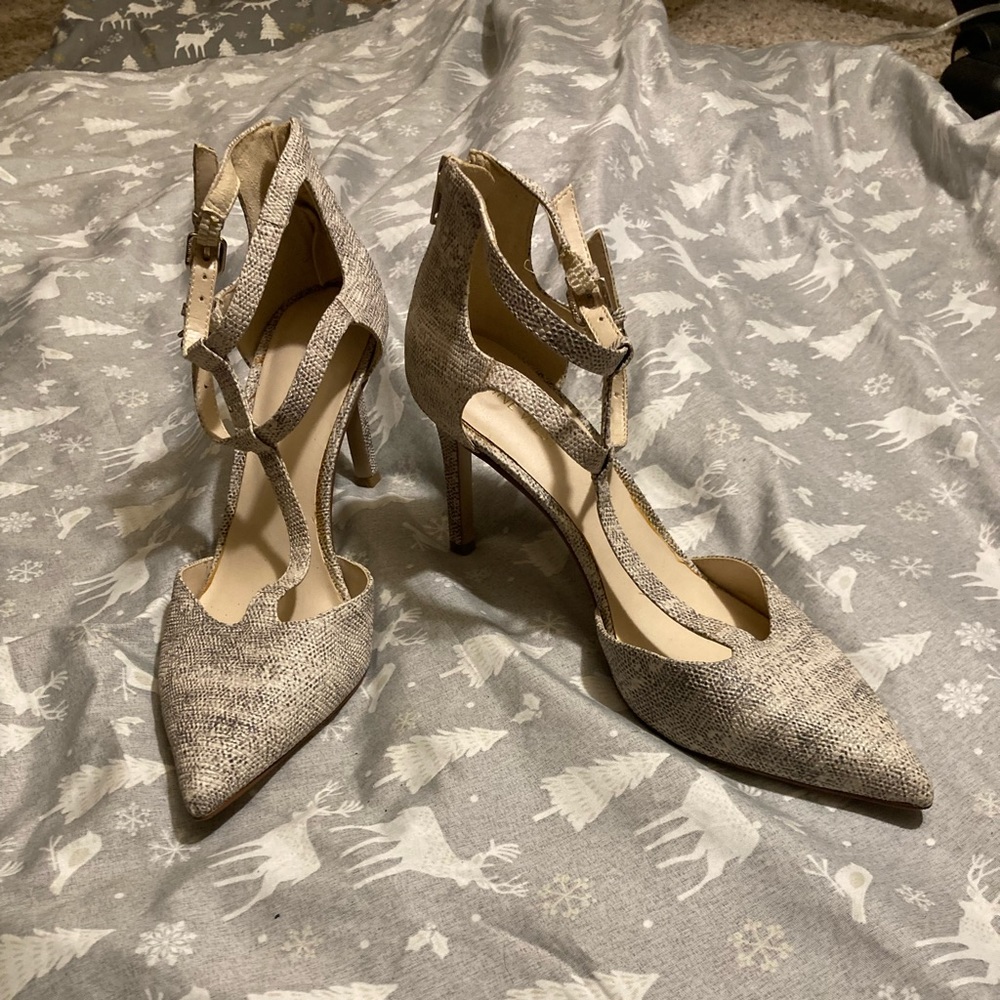 Nine West Tan Textured T-Strap Pointed Toe Heels